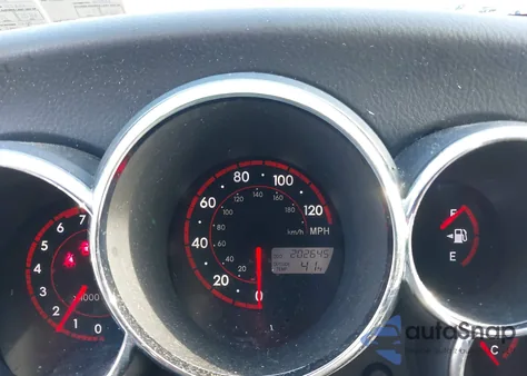 2007 Pontiac Vibe from USA, damaged, VIN 5Y2SL65847Z421808